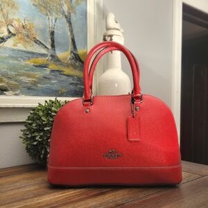 Coach Mini Sierra Sachel Metalic Red